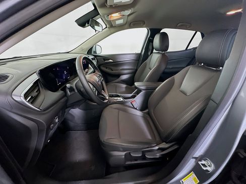 Used 2025 Buick Encore GX Preferred image 13