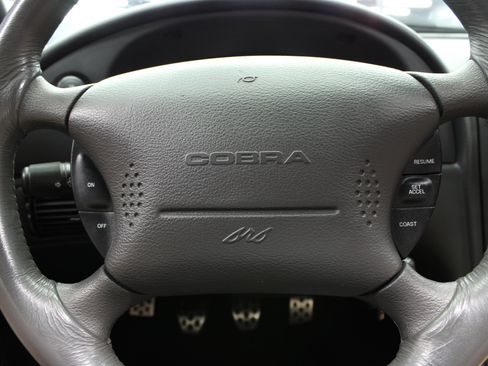 Used 2004 Ford Mustang Cobra RWD image 9