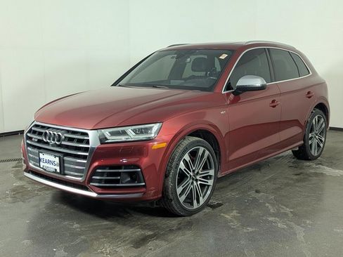 Used 2018 Audi SQ5 Prestige w/ Prestige Package image 4