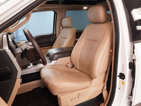 Used 2019 Ford F150 Lariat AWD/4WD image 3