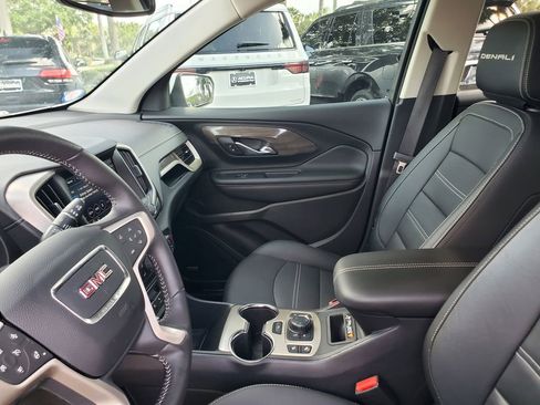 Used 2022 GMC Terrain Denali AWD/4WD image 16