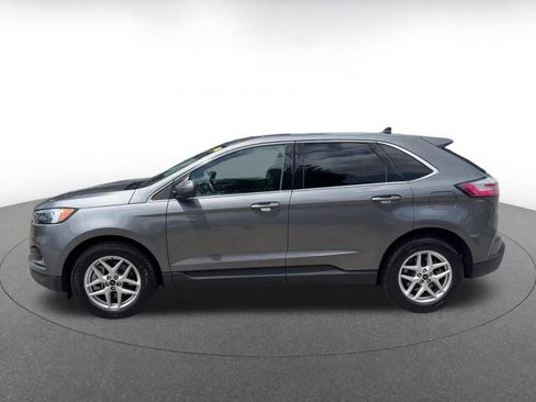 Used 2024 Ford Edge SEL image 8