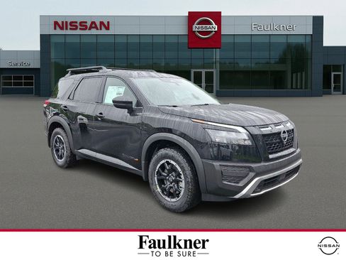New 2025 Nissan Pathfinder Rock Creek image 1