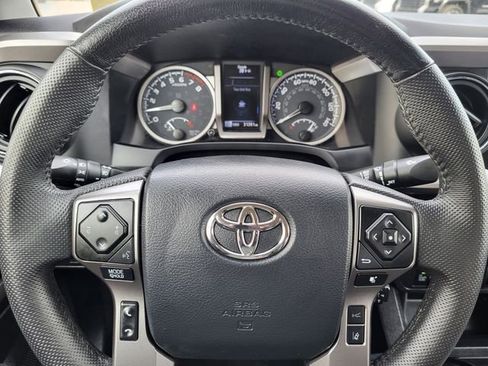 Used 2023 Toyota Tacoma SR5 w/ Technology Package image 15