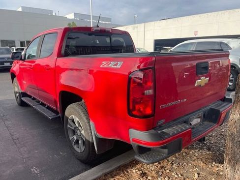 Used 2018 Chevrolet Colorado Z71 AWD/4WD image 3