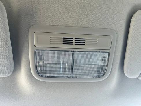 Used 2020 Honda HR-V LX image 25