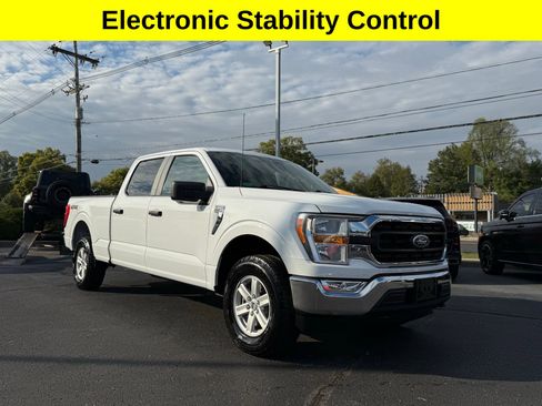 Used 2022 Ford F150 XLT w/ Trailer Tow Package image 6