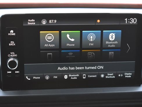 Used 2025 Honda Pilot TrailSport image 26