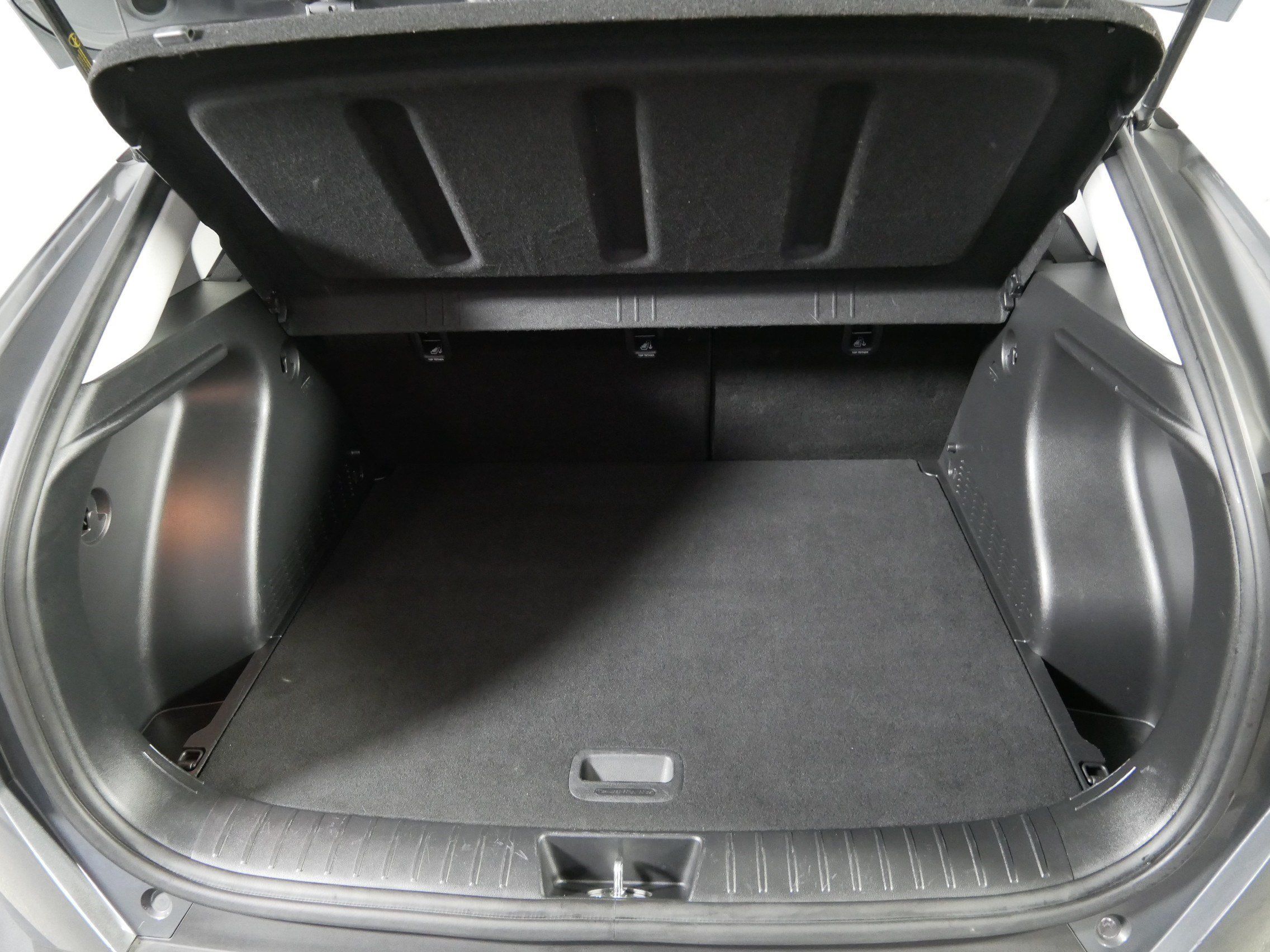 Used 2025 Hyundai Kona SEL AWD/4WD image 18