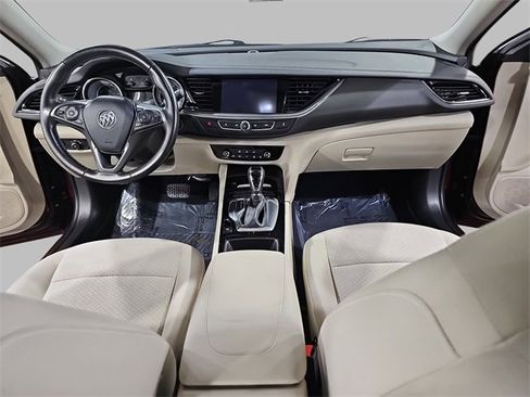 Used 2018 Buick Regal Preferred w/ Sights and Sounds Package image 9