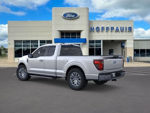 New 2026 Ford F150 XLT w/ XLT Chrome Appearance Package RWD image 4