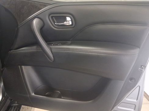 Used 2021 INFINITI QX80 Luxe RWD image 18