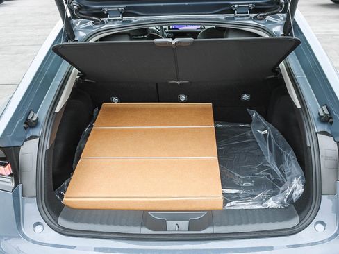 New 2026 Toyota Prius XSE Premium image 13