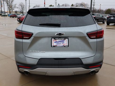 Used 2024 Chevrolet Blazer LT w/ Convenience Package image 6