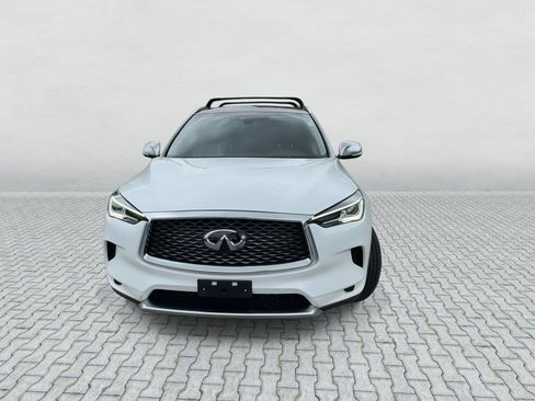 Certified 2025 INFINITI QX50 Luxe w/ Accent Package AWD/4WD image 3