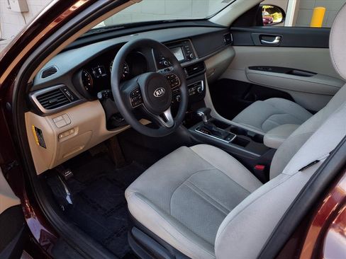 Used 2016 Kia Optima LX image 15