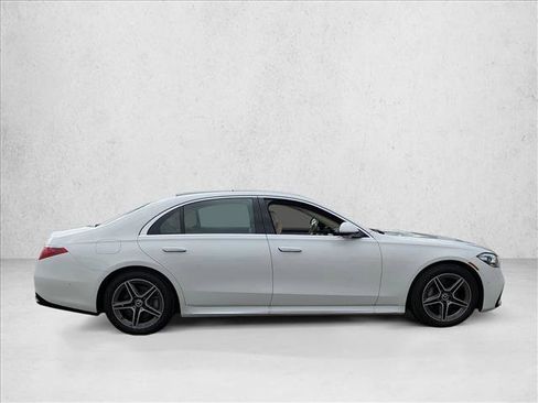 Used 2024 Mercedes-Benz S 580 4MATIC Sedan image 4