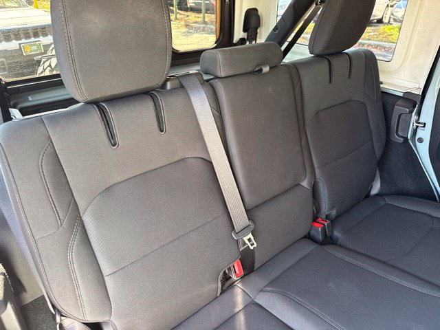 Used 2023 Jeep Wrangler Unlimited w/ Cold Weather Group AWD/4WD image 27