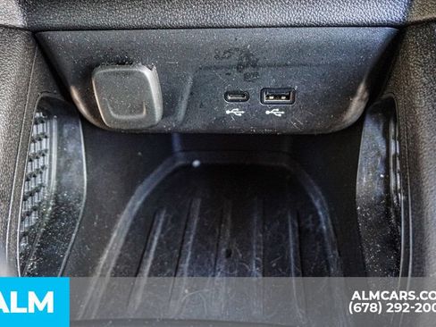 Used 2025 Chevrolet TrailBlazer LT FWD image 40