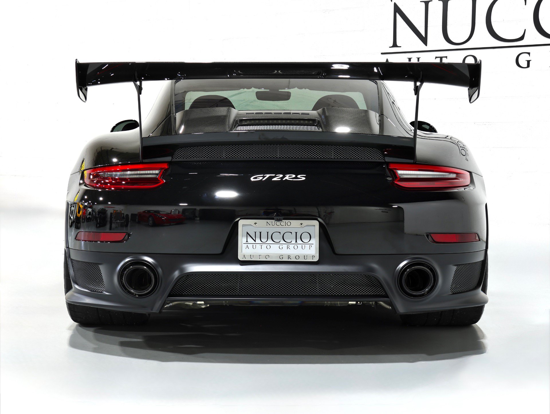 Used 2018 Porsche 911 GT2 RS RWD image 21
