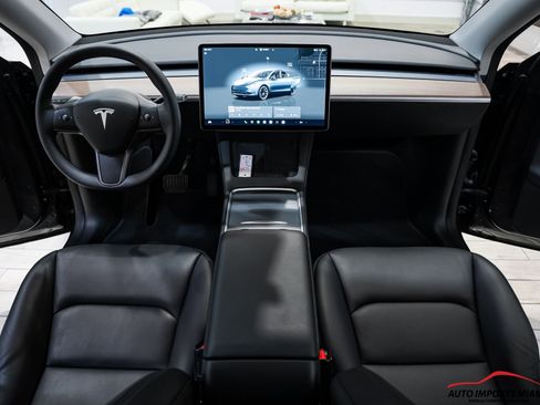 Used 2024 Tesla Model Y Long Range AWD/4WD image 58