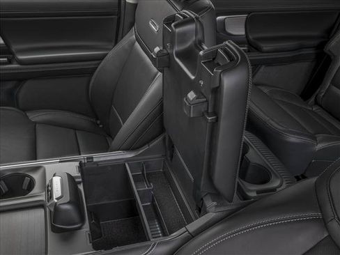 New 2027 Ford Expedition Max Platinum RWD image 10