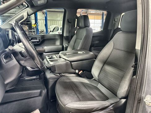 Used 2021 Chevrolet Silverado 1500 RST image 12