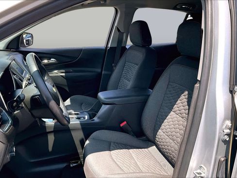 Used 2021 Chevrolet Equinox LT FWD image 8