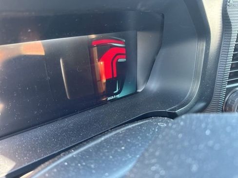 Used 2024 Ford F150 Lariat w/ Equipment Group 502A High image 11