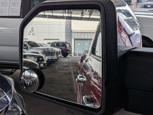 Used 2019 Ford F150 Lariat w/ Equipment Group 502A Luxury image 26