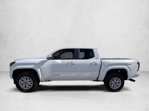 Used 2024 Toyota Tacoma SR5 image 8