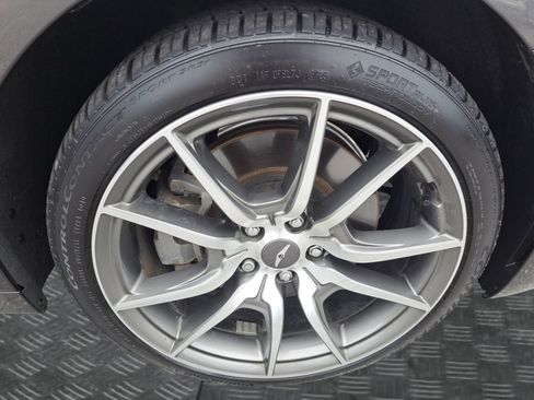 Used 2023 Genesis G70 3.3T AWD/4WD image 21