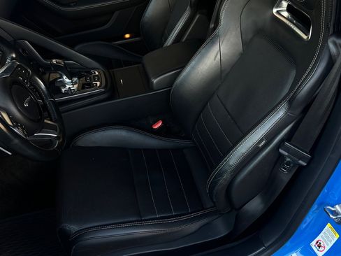 Used 2019 Jaguar F-TYPE Convertible image 39