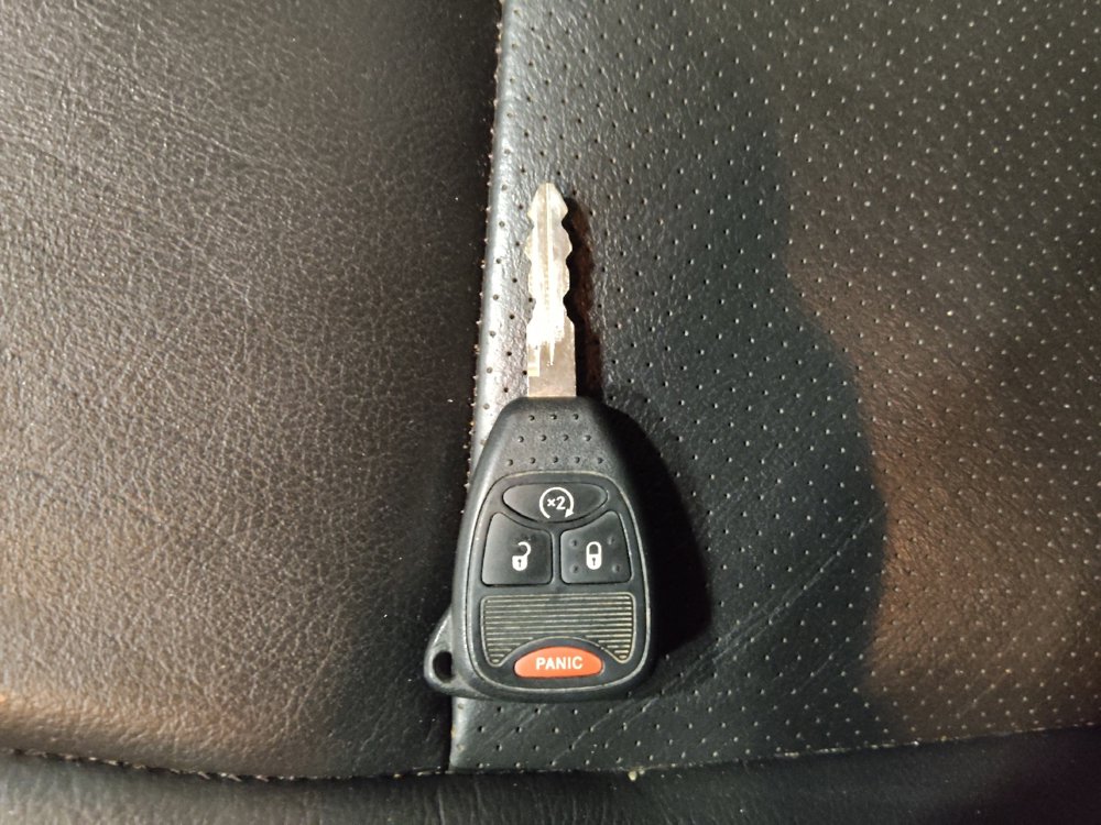 Used 2017 Jeep Compass High Altitude AWD/4WD image 32