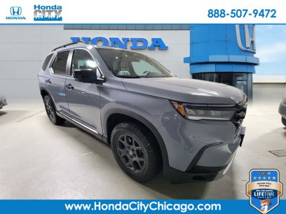 Used 2025 Honda Pilot TrailSport