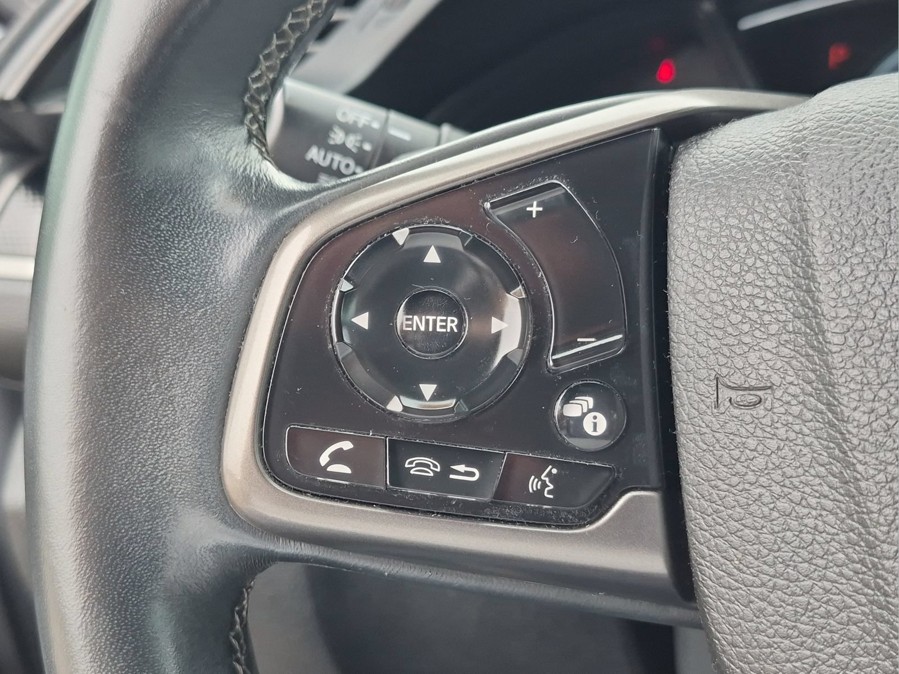 Used 2021 Honda Civic Sport image 13