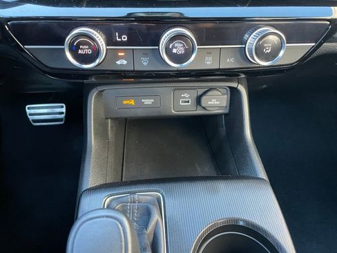 Used 2024 Honda Civic Sport image 18