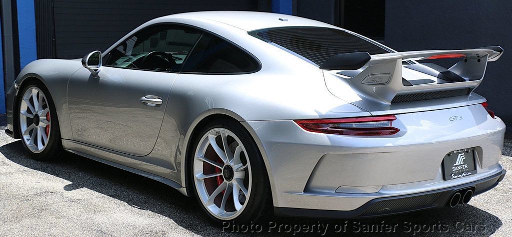 Used 2018 Porsche 911 GT3 w/ Sport Chrono Package RWD image 5