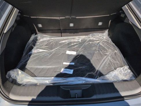 New 2026 Toyota Prius Plug-In Hybrid image 24