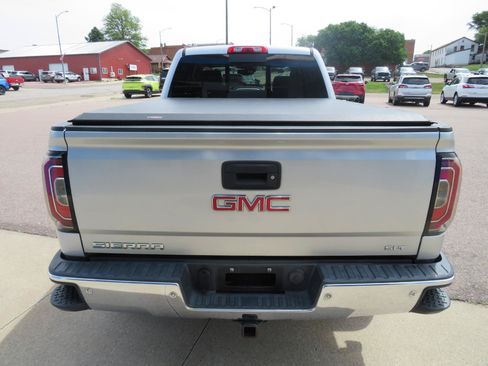 Used 2017 GMC Sierra 1500 SLT AWD/4WD image 11