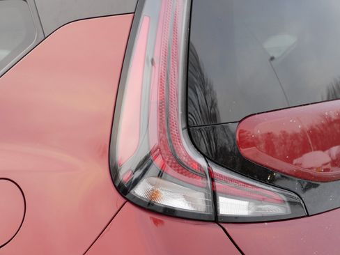 Certified 2024 Kia Soul LX w/ Option Group 015 image 17