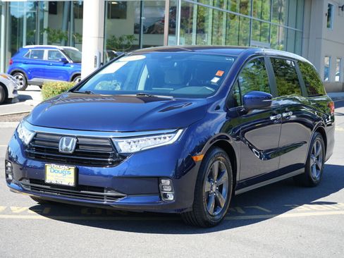 Used 2021 Honda Odyssey EX image 1
