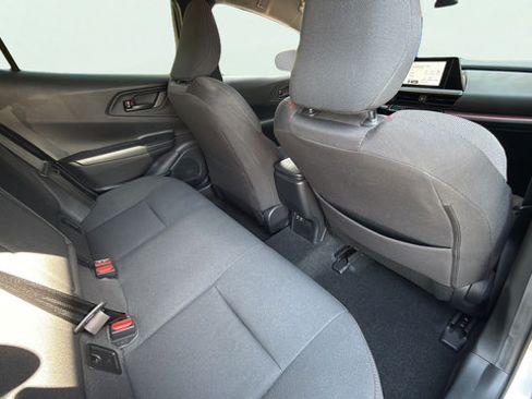 Used 2023 Toyota Prius Prime FWD image 27