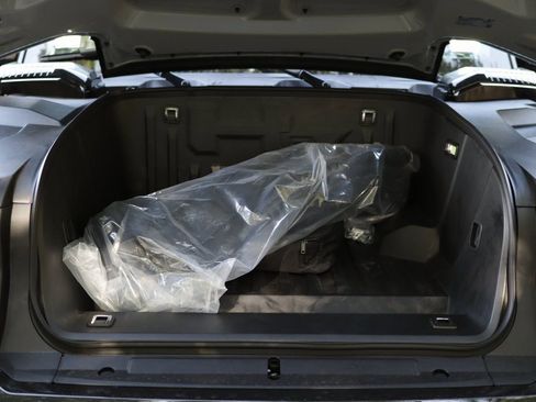 New 2026 GMC Hummer EV SUV image 46