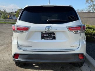 Used 2014 Toyota Highlander Limited FWD video 3