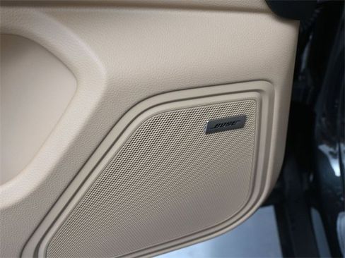 Used 2022 Porsche Macan image 22