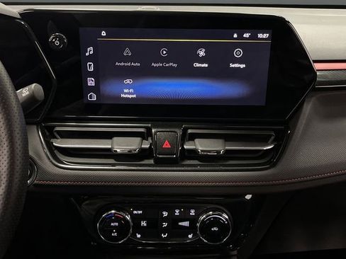 Used 2024 Chevrolet TrailBlazer RS w/ Convenience Package image 8