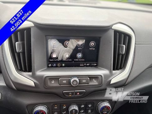 Used 2023 GMC Terrain SLE w/ Driver Convenience Package FWD image 17