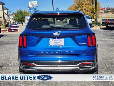 Used 2021 Kia Sorento SX image 6