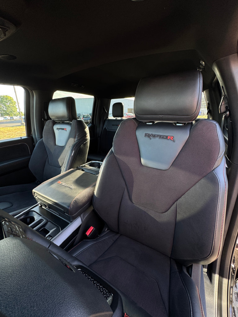 Used 2025 Ford F150 Raptor w/ Equipment Group 803A Raptor R AWD/4WD image 46